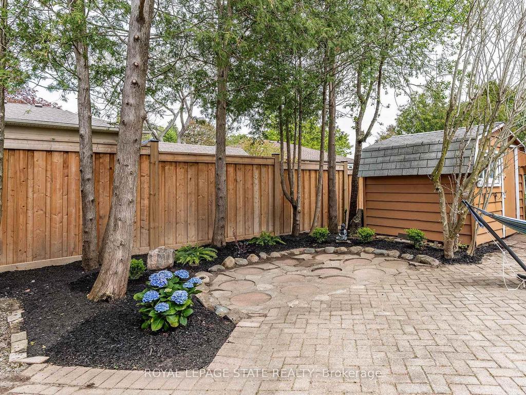









14


Turnbull

Road,
Hamilton,




ON
L9H 3W3

