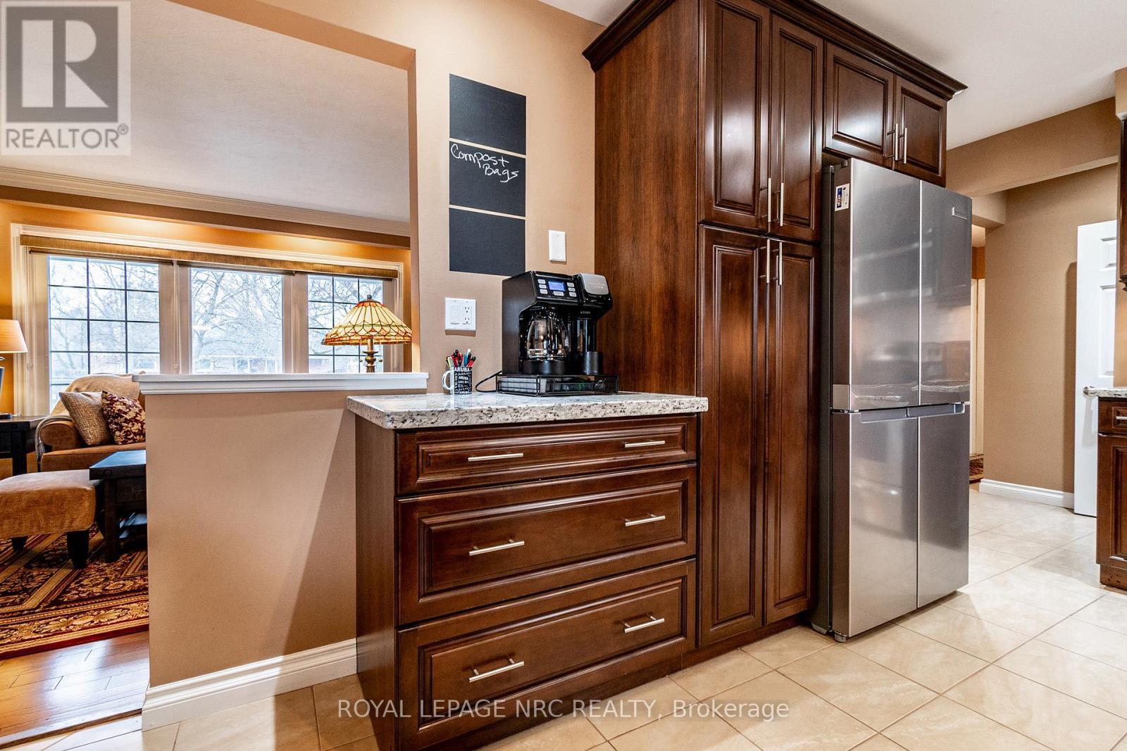 












13 CULLEN DRIVE

,
St. Catharines (Glendale/Glenridge),




Ontario
L2T3H2

