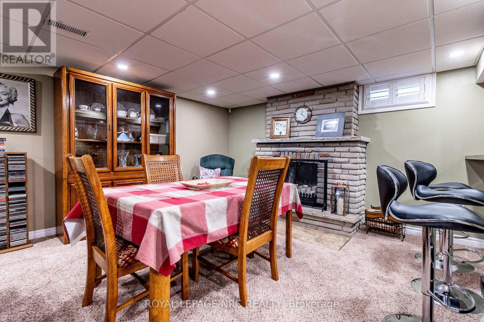 












13 CULLEN DRIVE

,
St. Catharines (Glendale/Glenridge),




Ontario
L2T3H2

