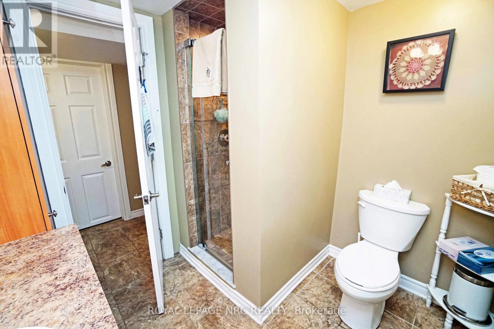 












13 CULLEN DRIVE

,
St. Catharines (Glendale/Glenridge),




Ontario
L2T3H2

