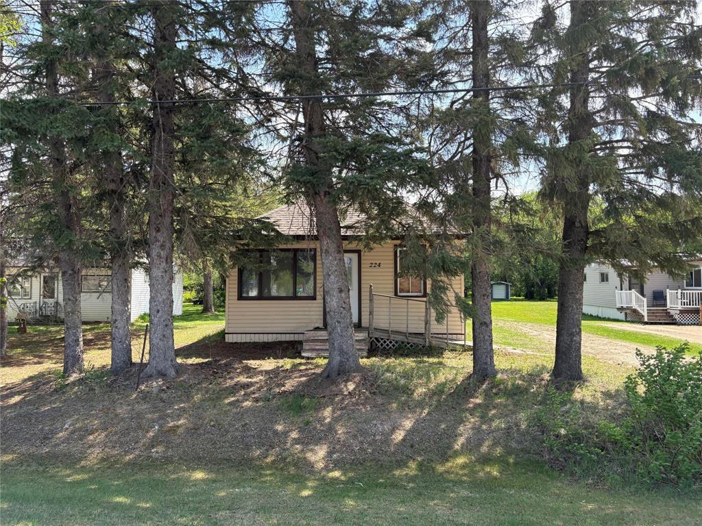 












224 201 Highway

,
Vita,




Manitoba
R0A2K0

