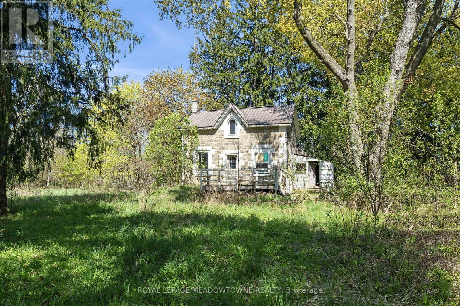 












9414 FIRST LINE

,
Milton,







Ontario
L0P1J0

