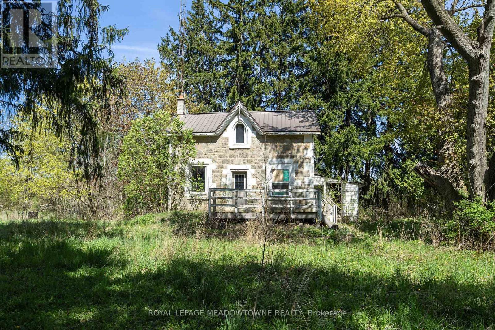 












9414 FIRST LINE

,
Milton,







Ontario
L0P1J0

