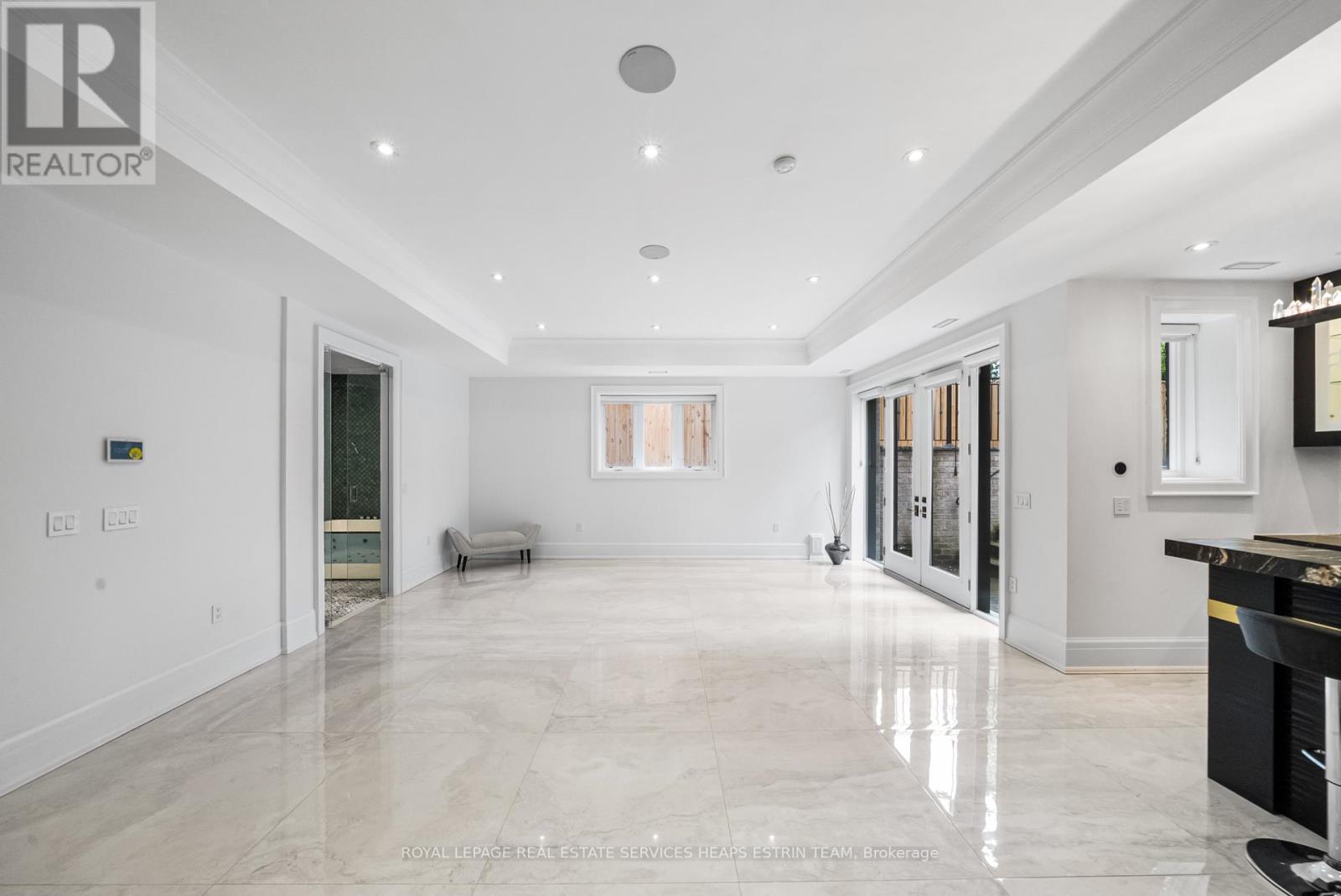 












148 MUNRO BOULEVARD

,
Toronto,




Ontario
M2P1C8

