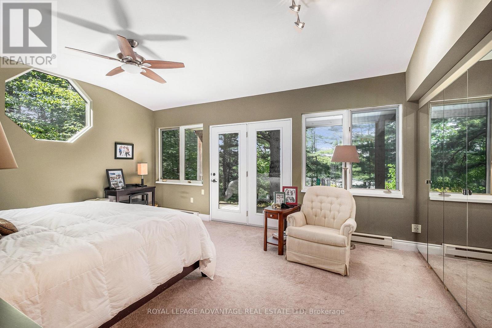 












1022 TULLYS WAY

,
Tay Valley,




Ontario
K7H3C5

