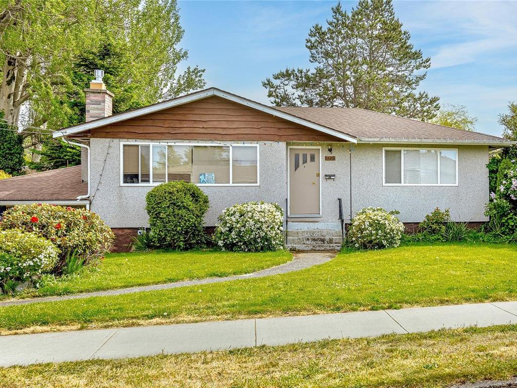 









1725


Mortimer

St,
Saanich,




BC
V8P 3A9

