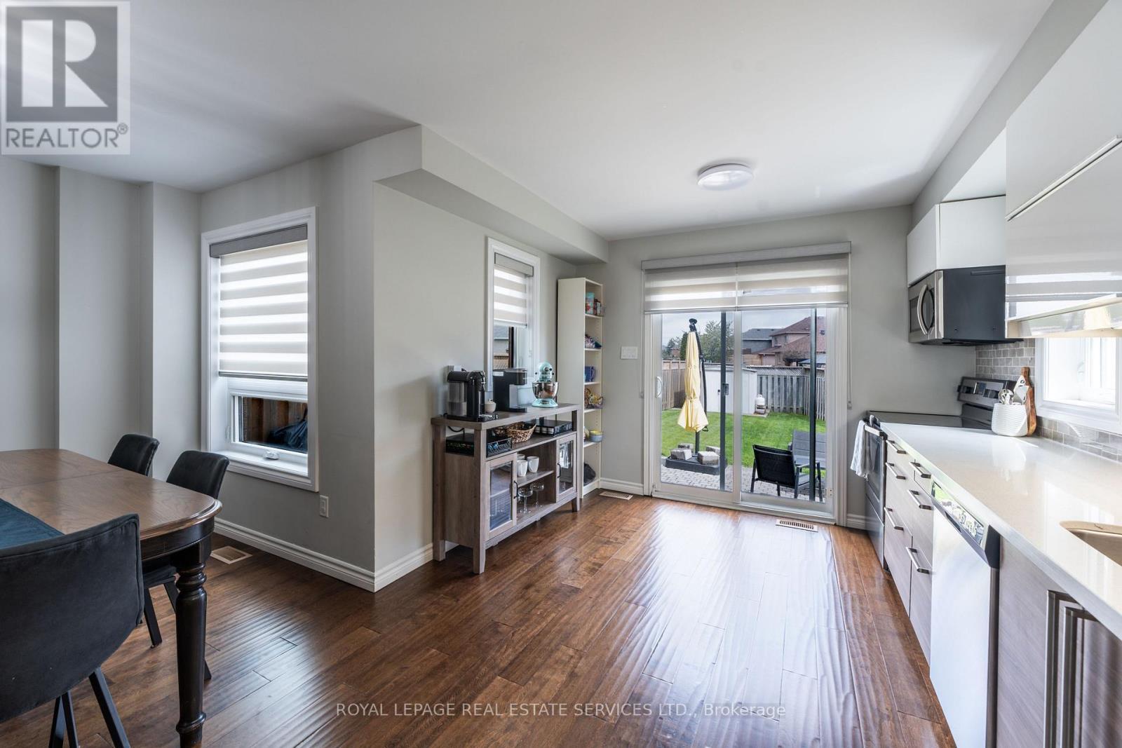 












51 WATERBURY STREET

,
Caledon,




Ontario
L7E1X5


