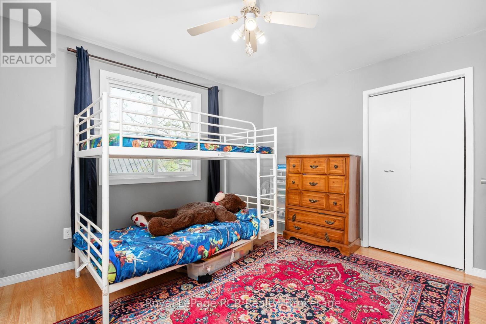 












463 12TH STREET

,
Hanover,




Ontario
N4N1W1

