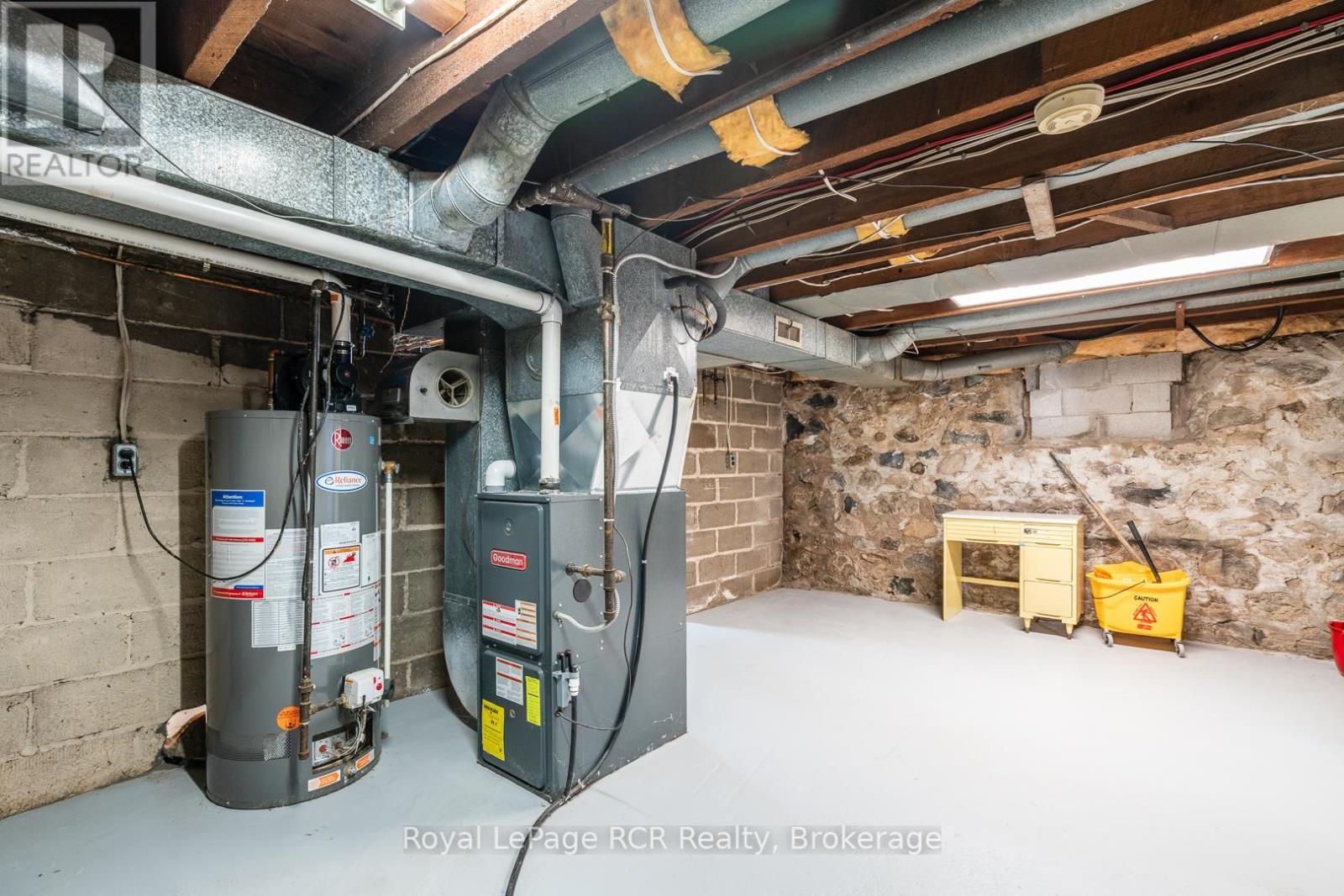 












463 12TH STREET

,
Hanover,




Ontario
N4N1W1

