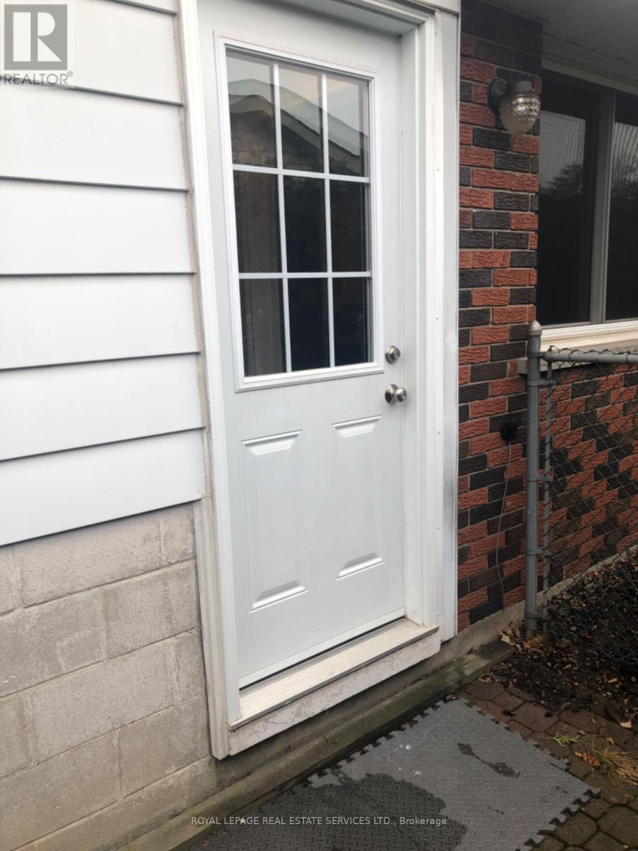 












BASEMENT - 4018 FLEMISH DRIVE

,
Burlington,




Ontario
L7L1Z5

