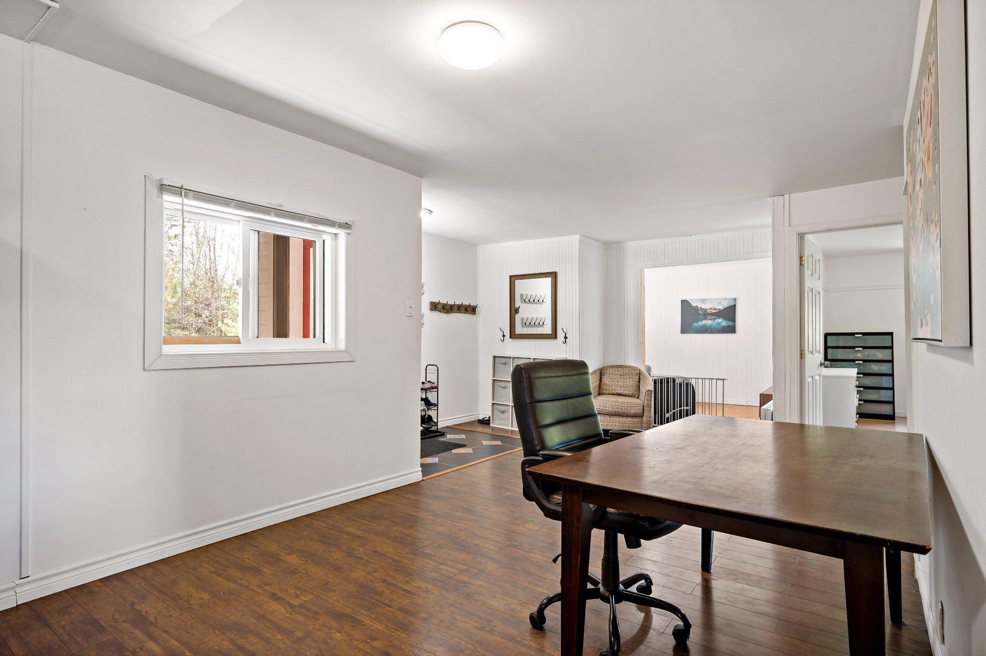 









263

 - 265


Ch. Brousseau

,
Labelle,




QC
J0T1H0

