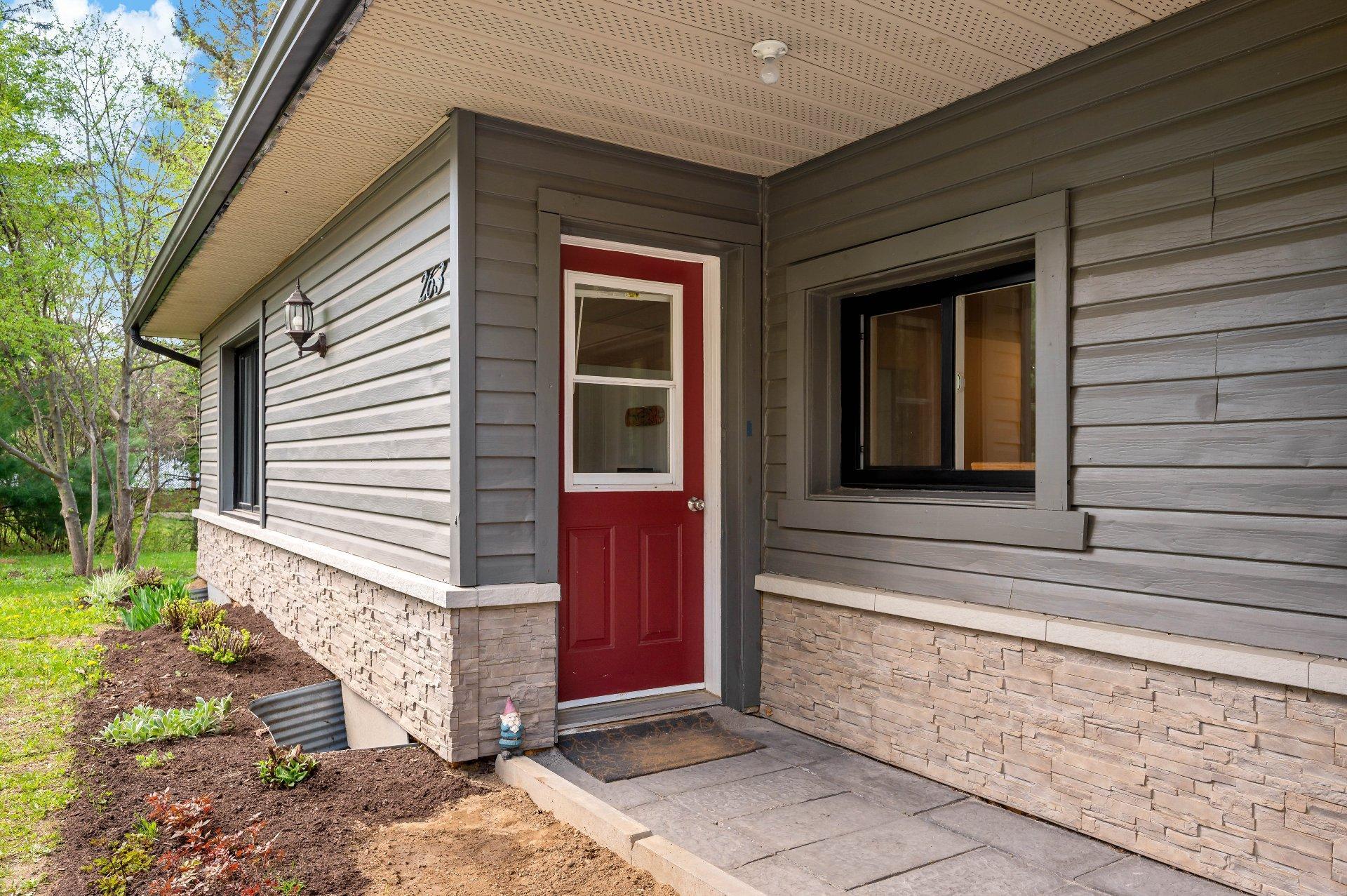 









263

 - 265


Ch. Brousseau

,
Labelle,




QC
J0T1H0


