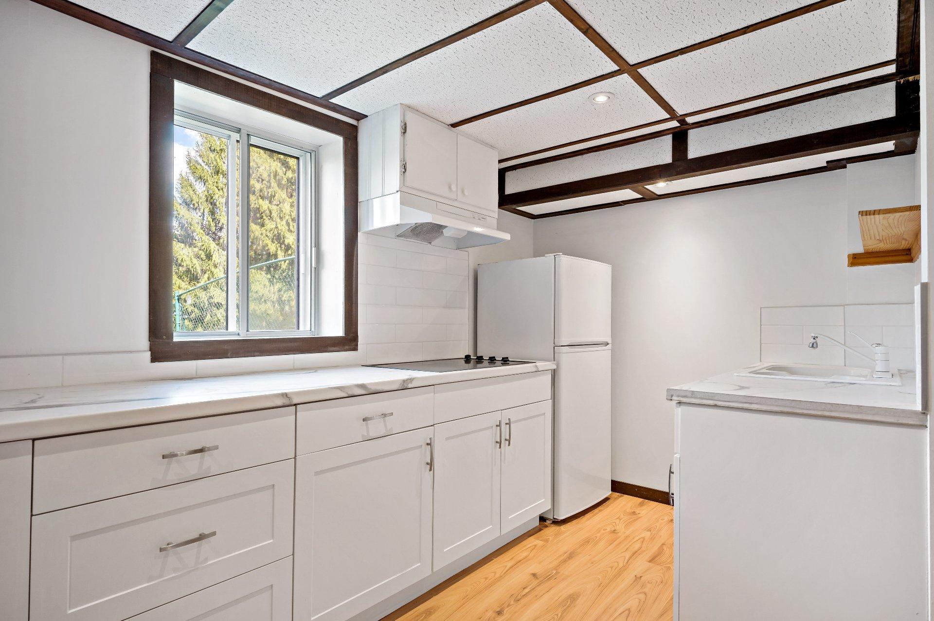 









263

 - 265


Ch. Brousseau

,
Labelle,




QC
J0T1H0

