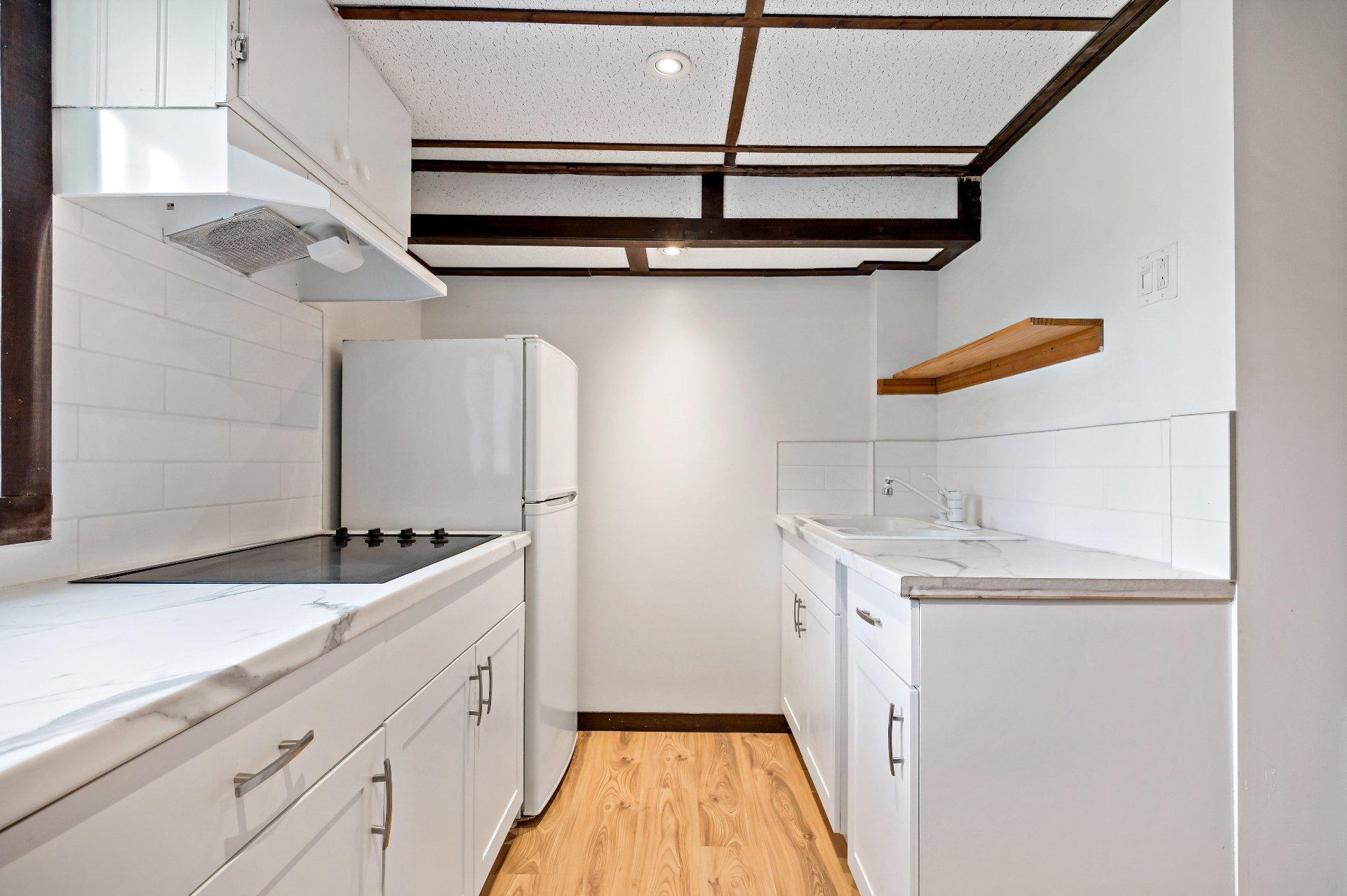 









263

 - 265


Ch. Brousseau

,
Labelle,




QC
J0T1H0

