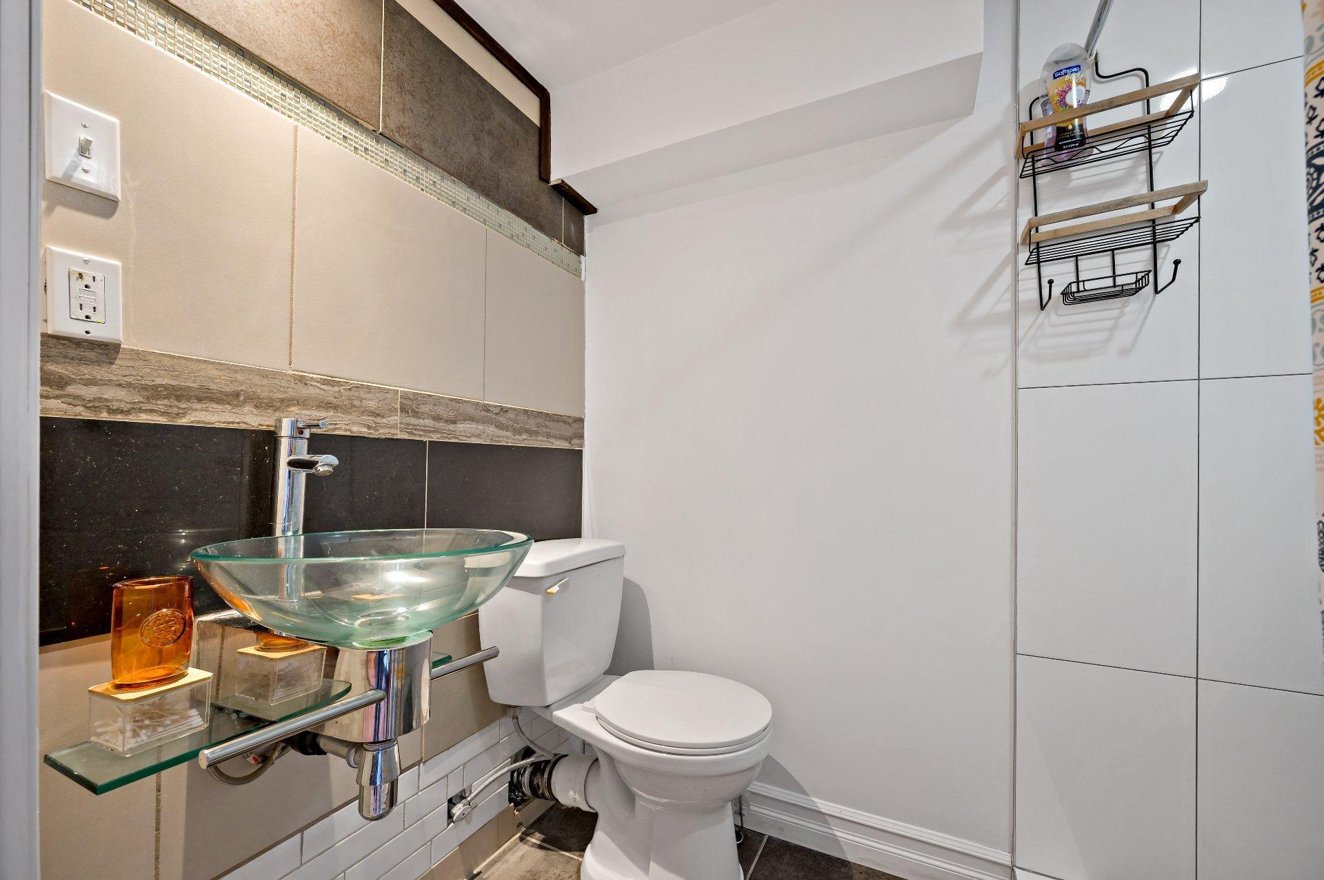









263

 - 265


Ch. Brousseau

,
Labelle,




QC
J0T1H0

