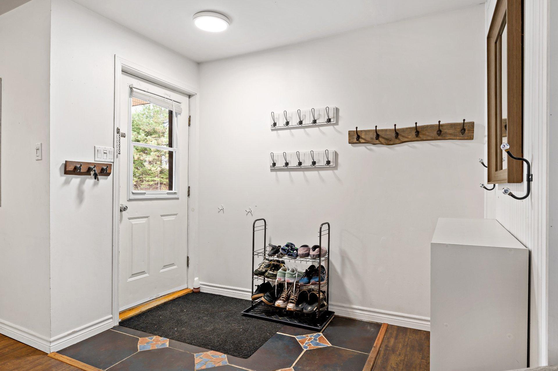 









263

 - 265


Ch. Brousseau

,
Labelle,




QC
J0T1H0

