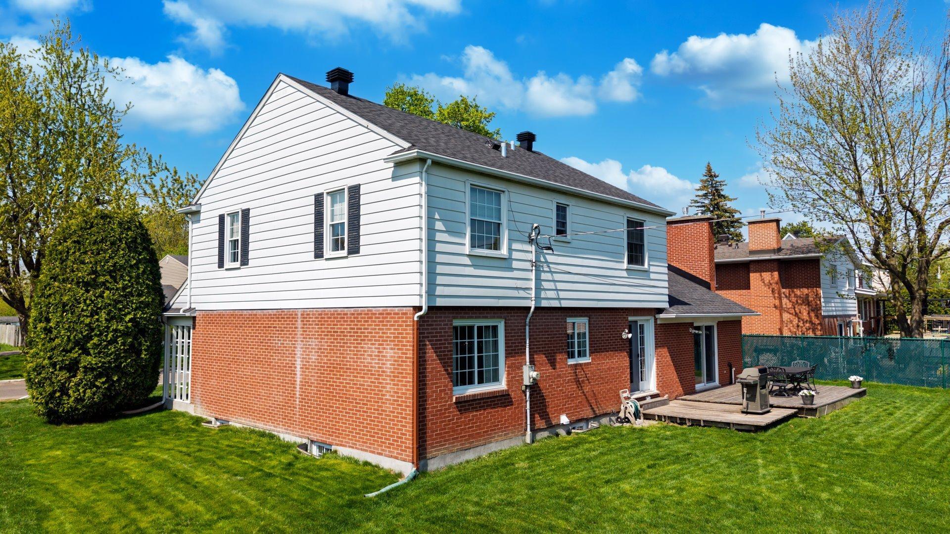 









55


Rue Harold

,
Kirkland,




QC
H9J1R7

