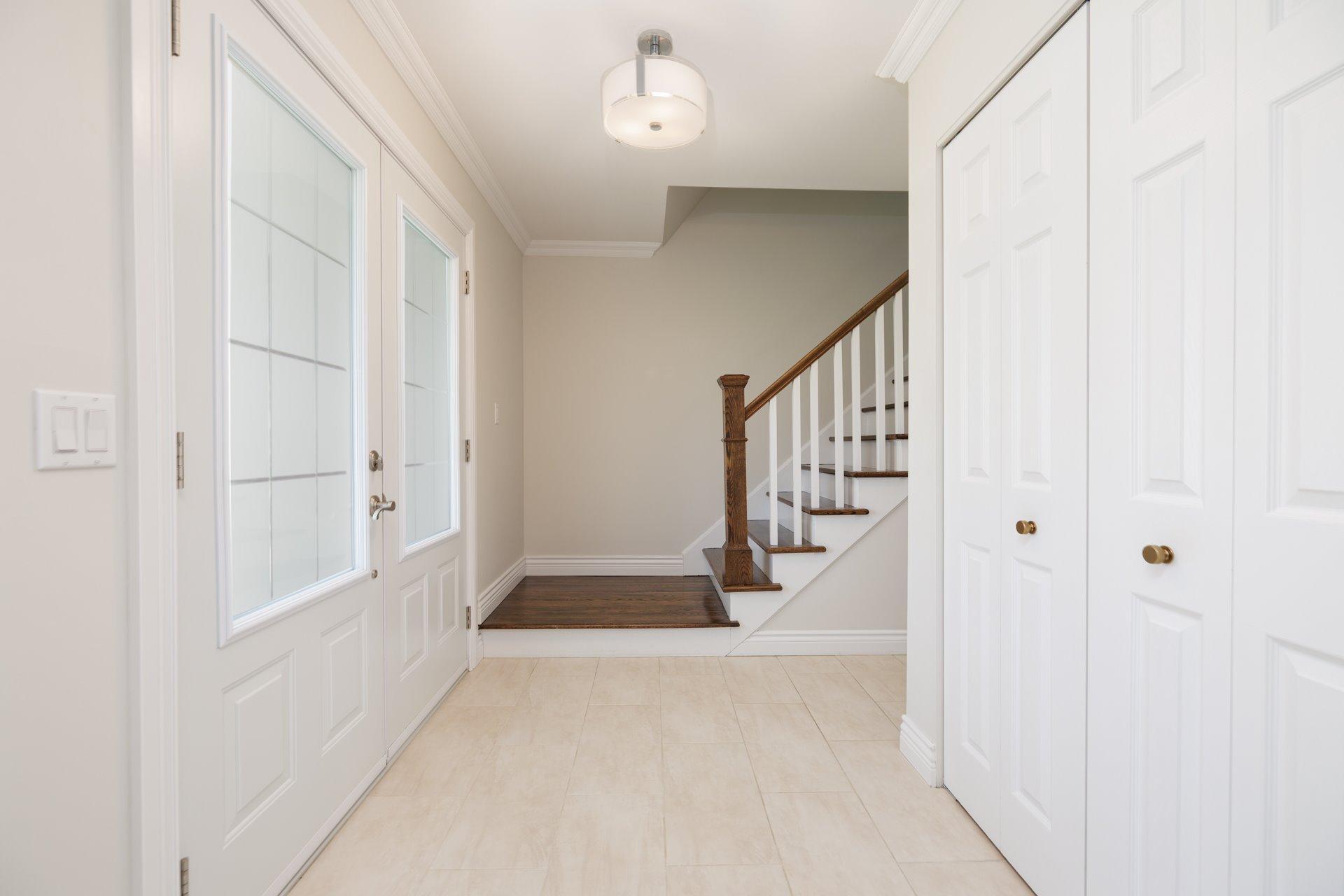 









55


Rue Harold

,
Kirkland,




QC
H9J1R7


