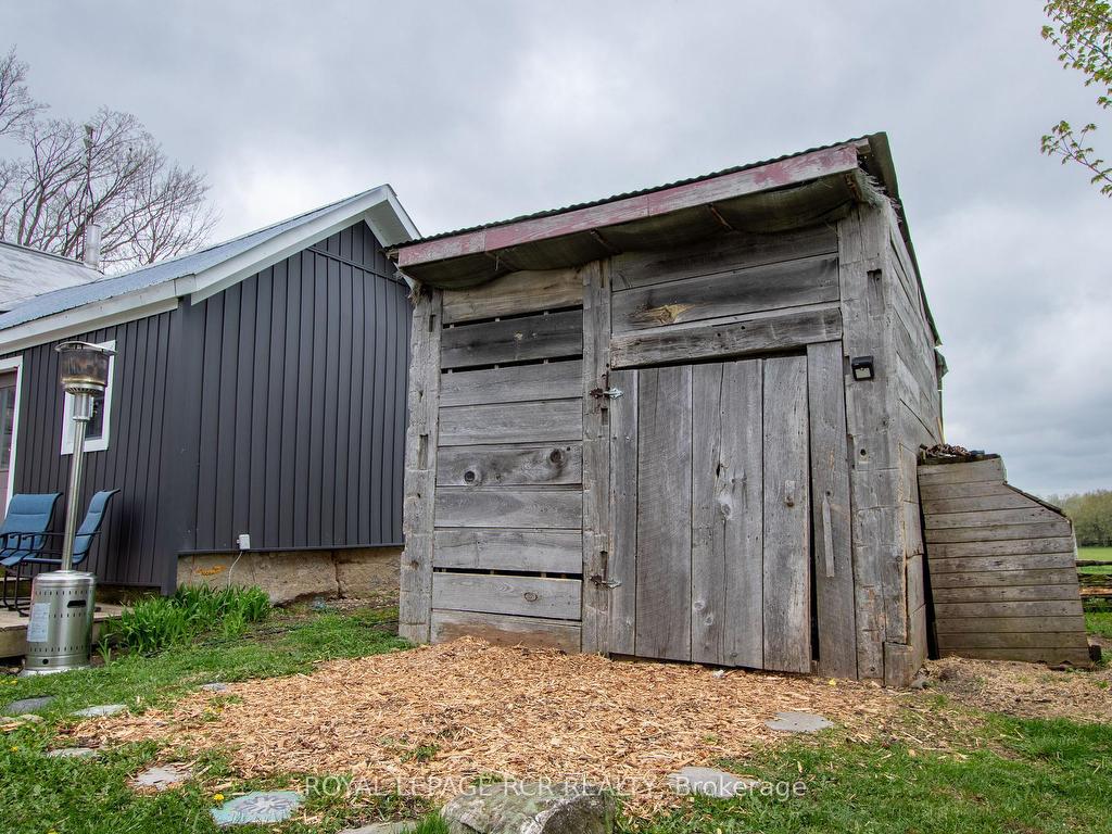 









125795


Southgate Rd 12

Road,
Southgate,




ON
N0C 1B0

