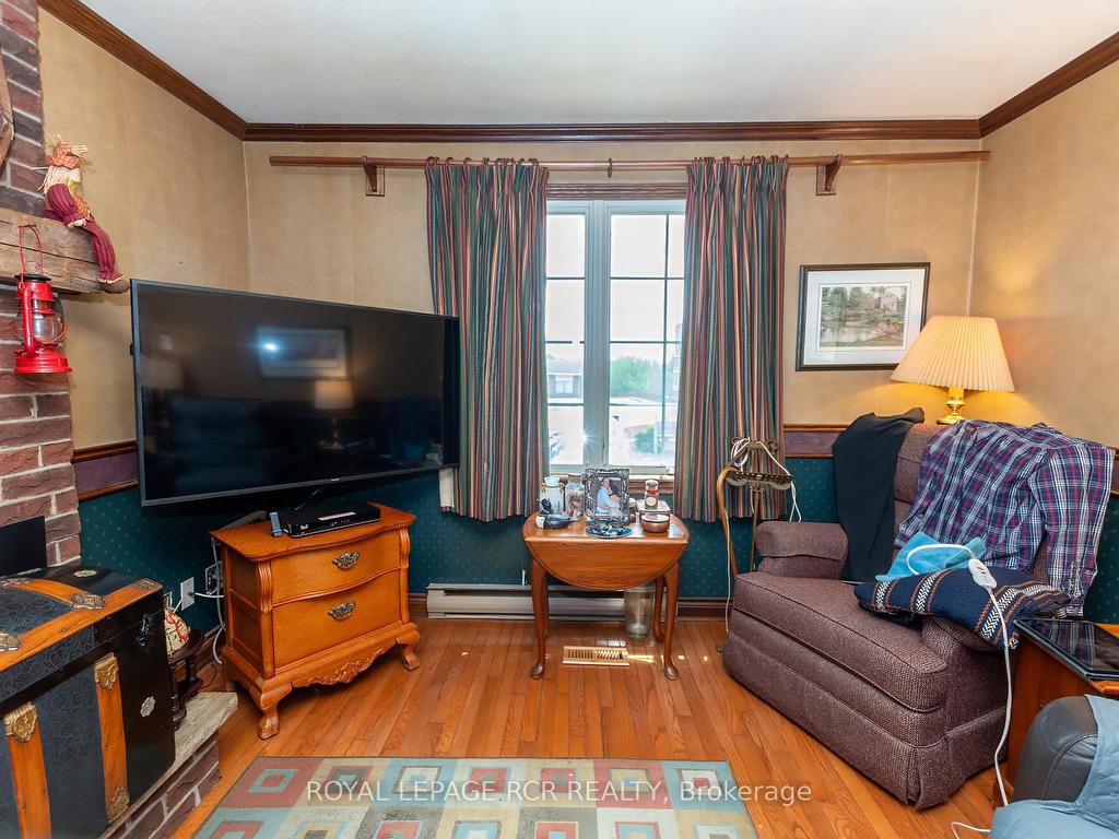









325


Broadway

N/A,
Orangeville,




ON
L9W 1L4

