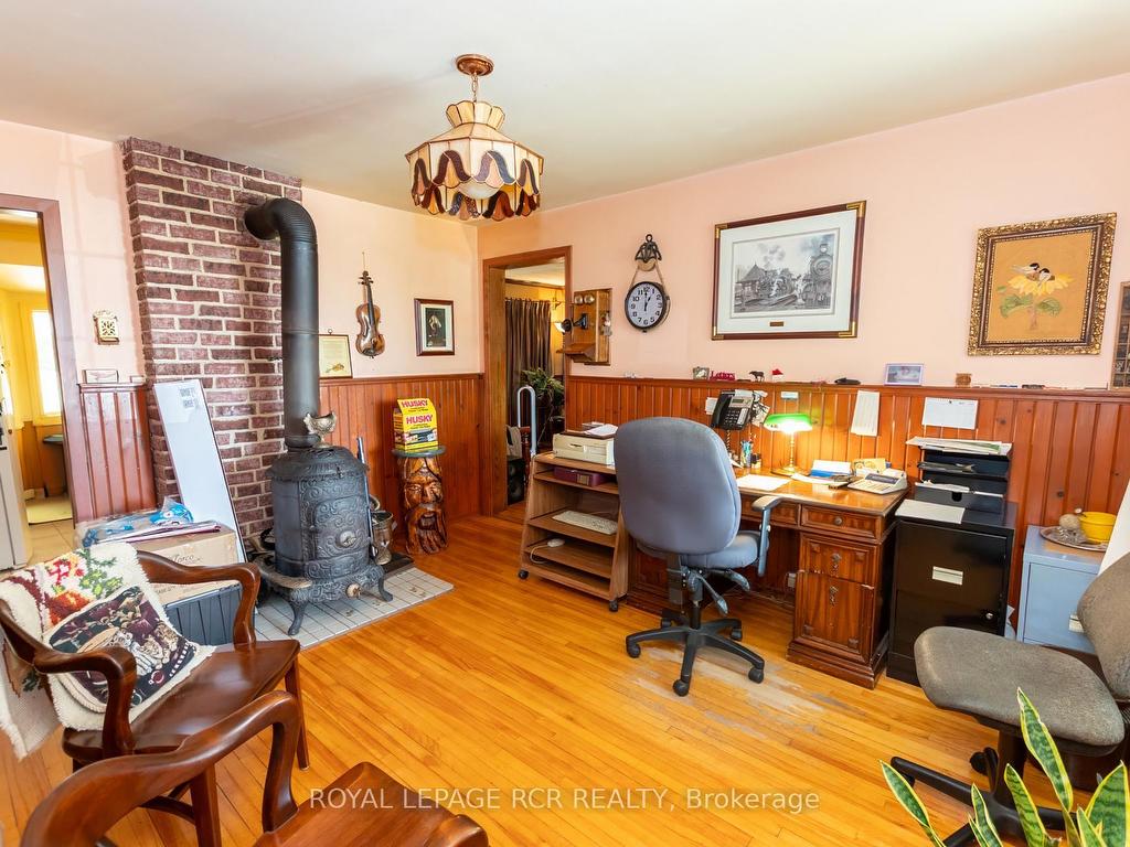 









325


Broadway

N/A,
Orangeville,




ON
L9W 1L4

