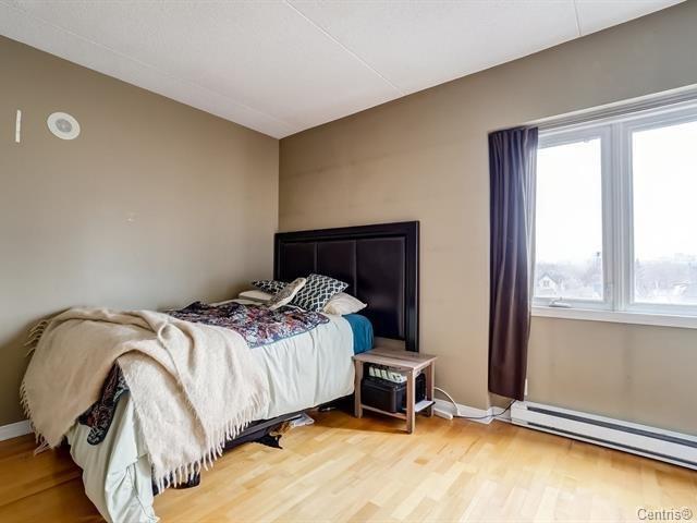 









200


Boul. des Allumettières

, 408,
Gatineau (Hull),




QC
J8X4K2

