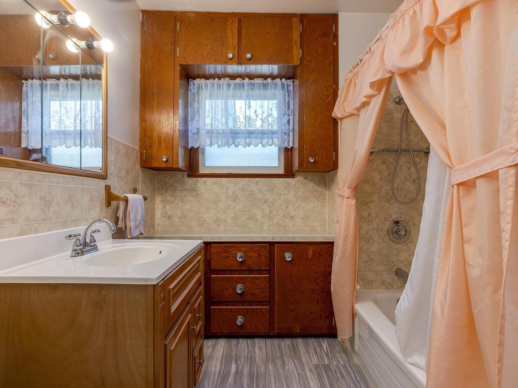 












11 Coldstream Road

,
Gays River,




NS
B0N 2H0

