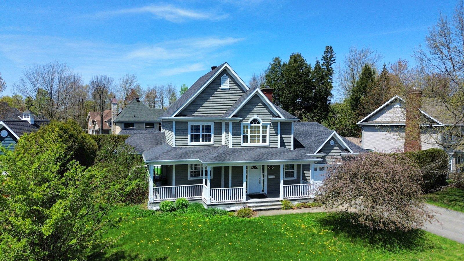









1085


Rue Rostand

,
Sherbrooke (Les Nations),




QC
J1J4P3

