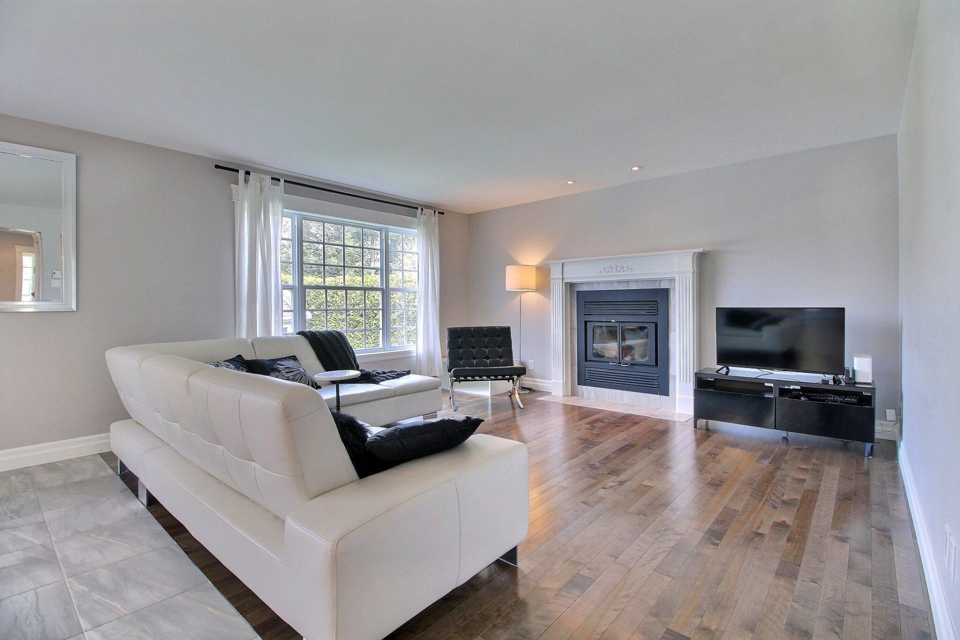 









1085


Rue Rostand

,
Sherbrooke (Les Nations),




QC
J1J4P3

