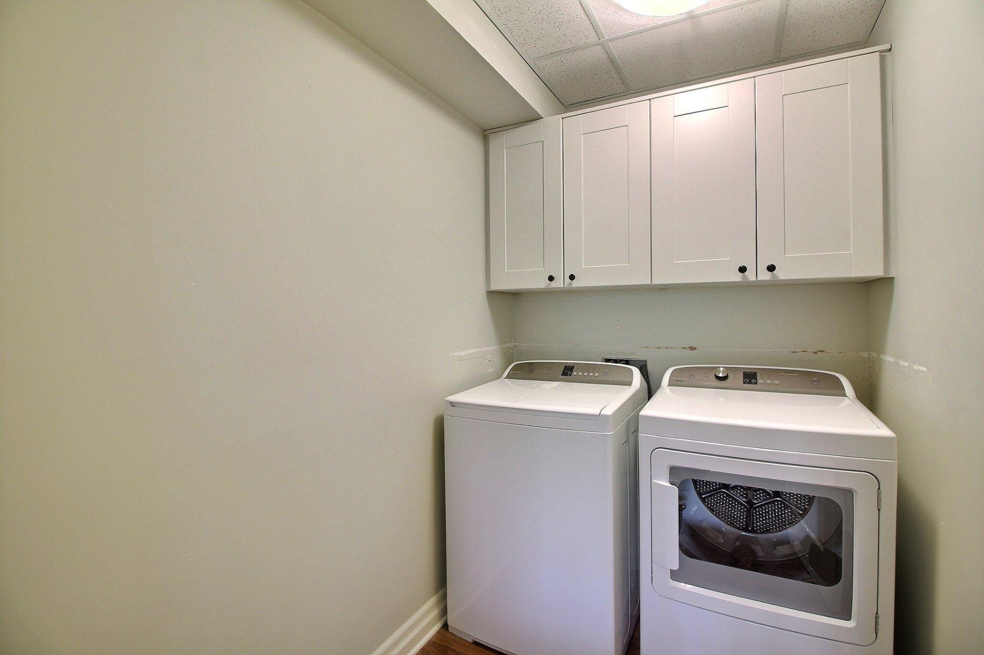 









1085


Rue Rostand

,
Sherbrooke (Les Nations),




QC
J1J4P3

