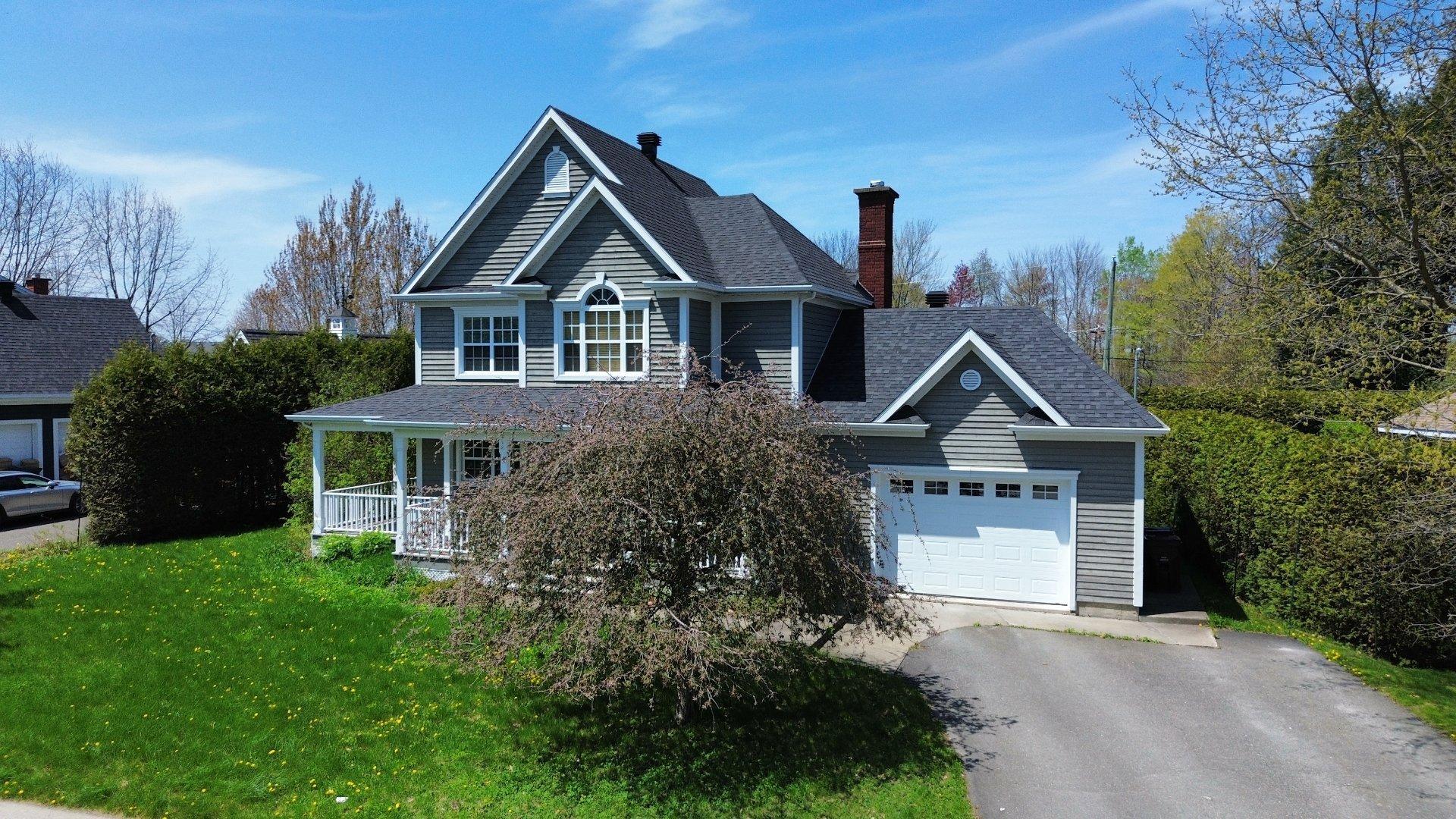 









1085


Rue Rostand

,
Sherbrooke (Les Nations),




QC
J1J4P3


