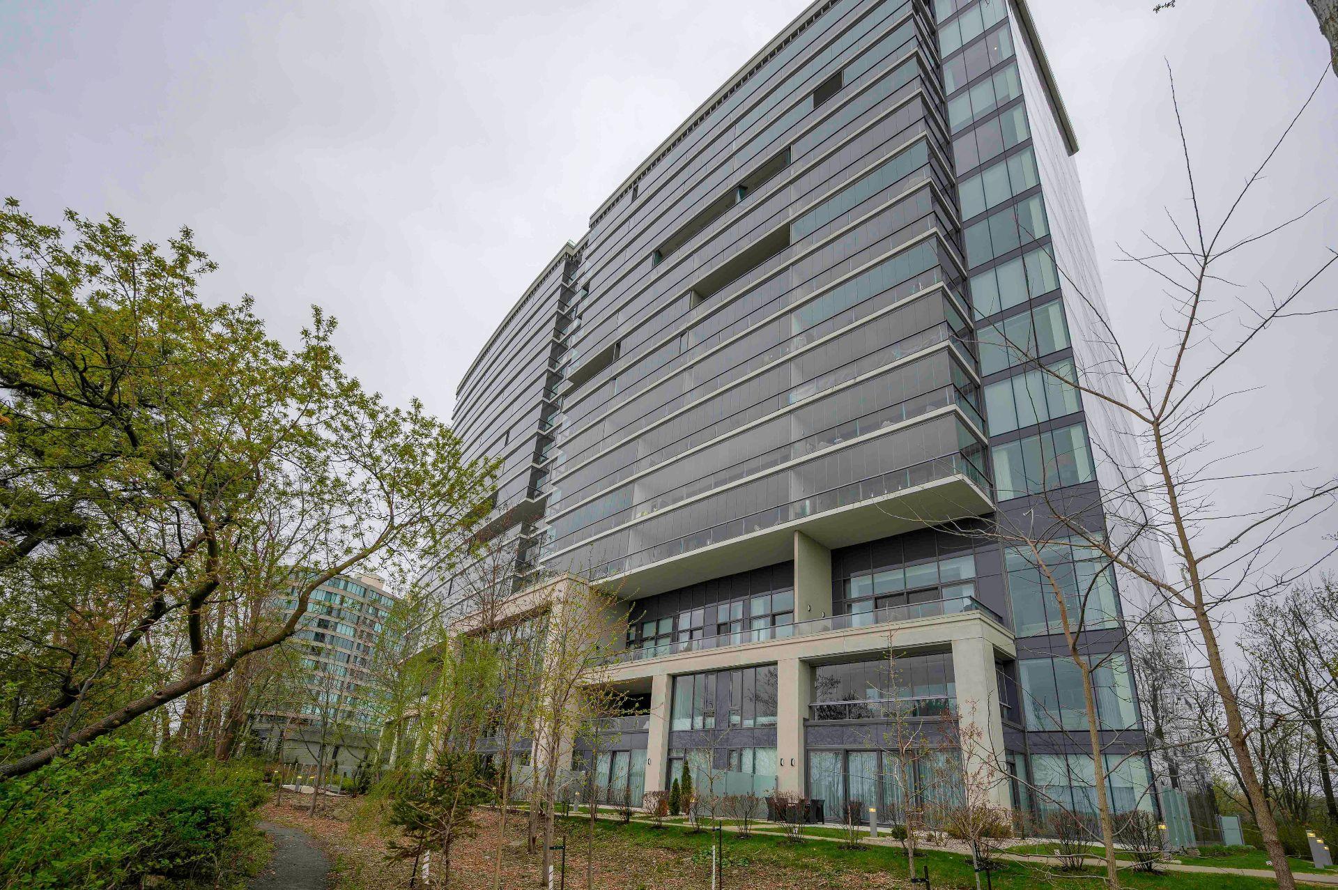 









4400


Prom. Paton

, 801,
Laval (Chomedey),




QC
H7W0K2

