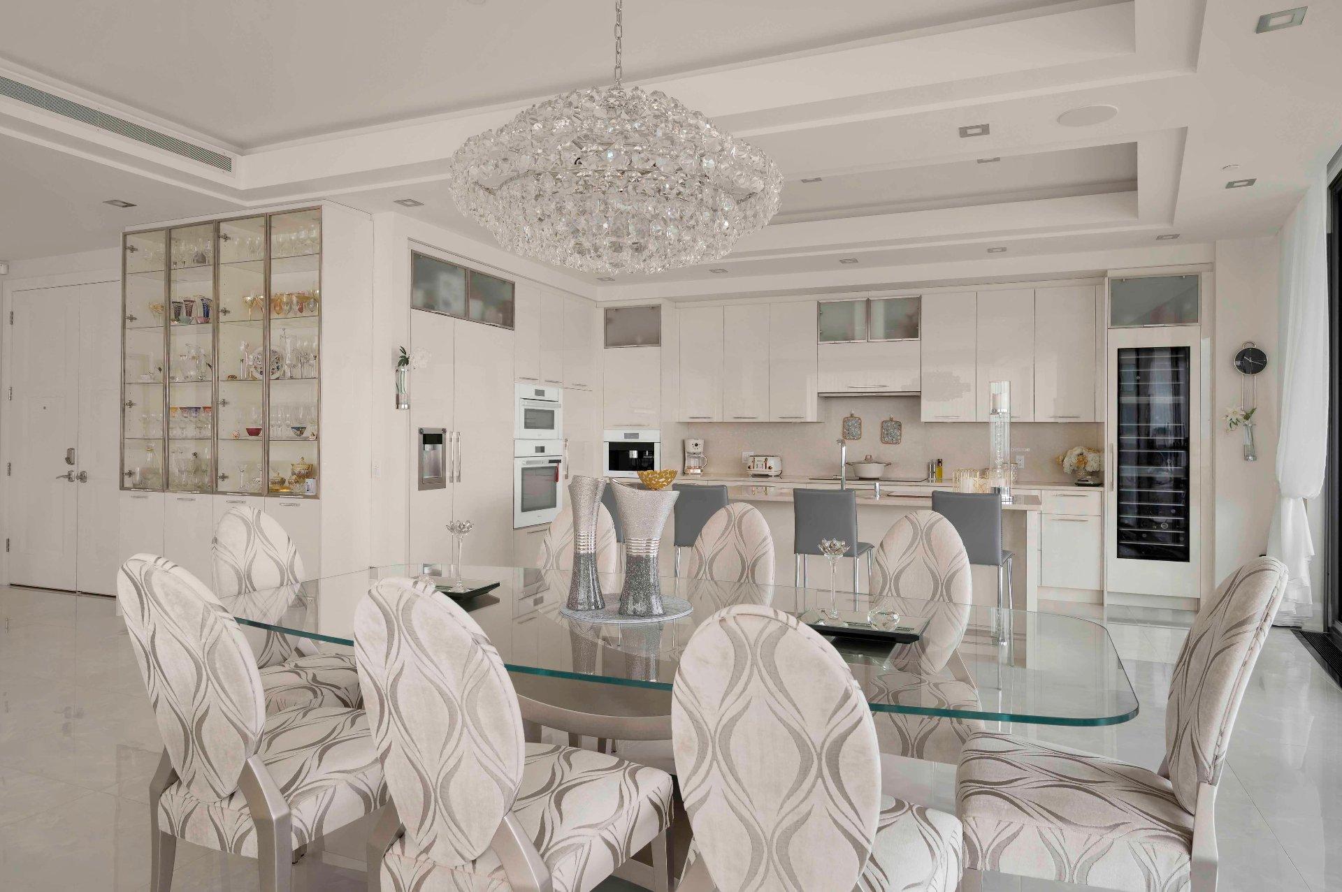









4400


Prom. Paton

, 801,
Laval (Chomedey),




QC
H7W0K2


