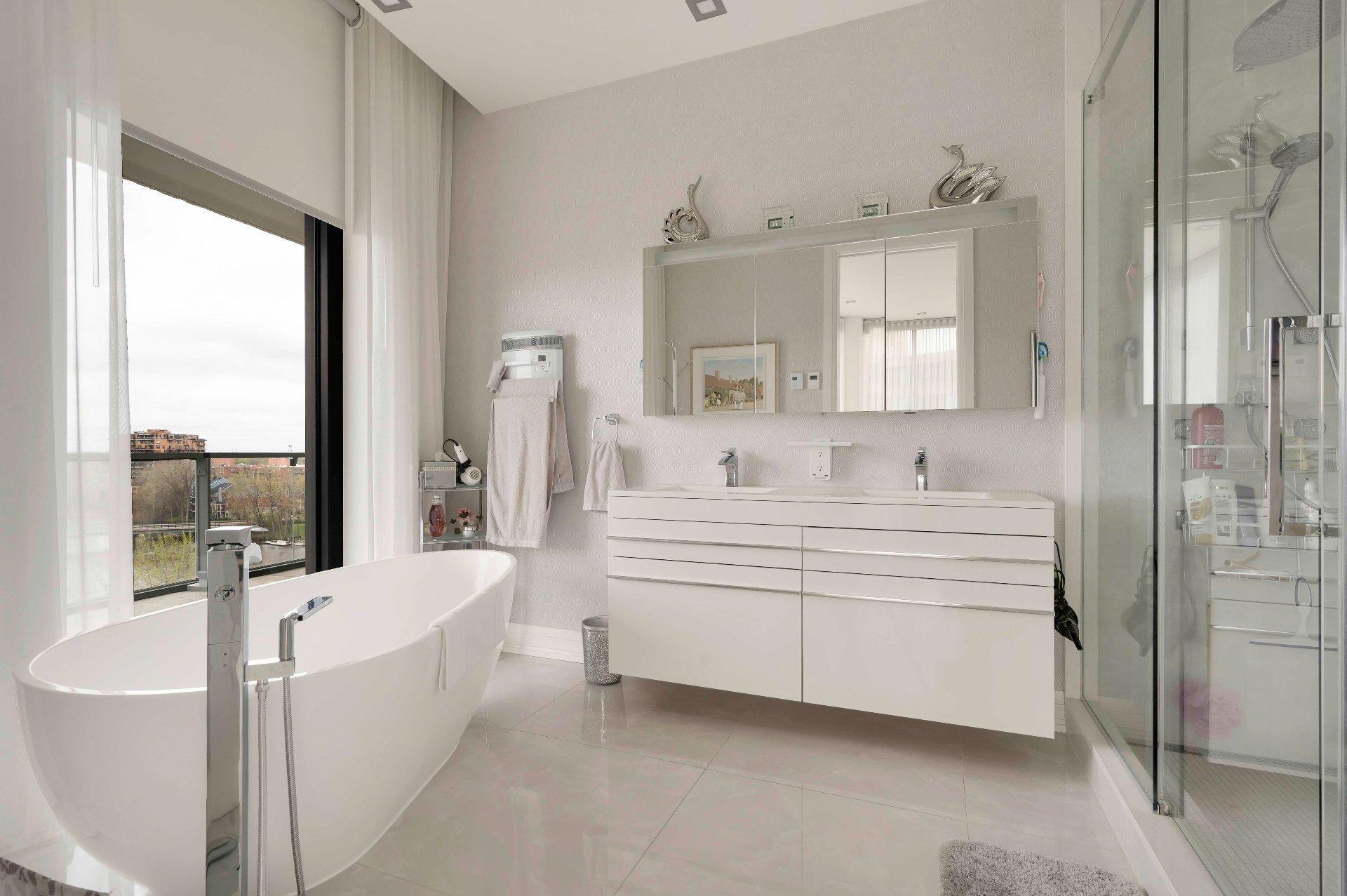 









4400


Prom. Paton

, 801,
Laval (Chomedey),




QC
H7W0K2

