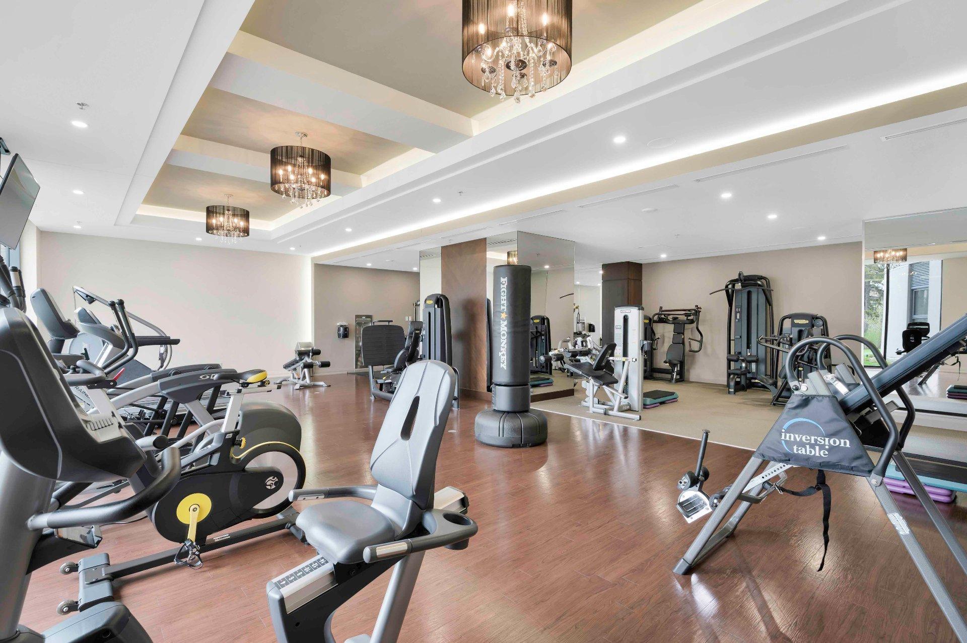 









4400


Prom. Paton

, 801,
Laval (Chomedey),




QC
H7W0K2

