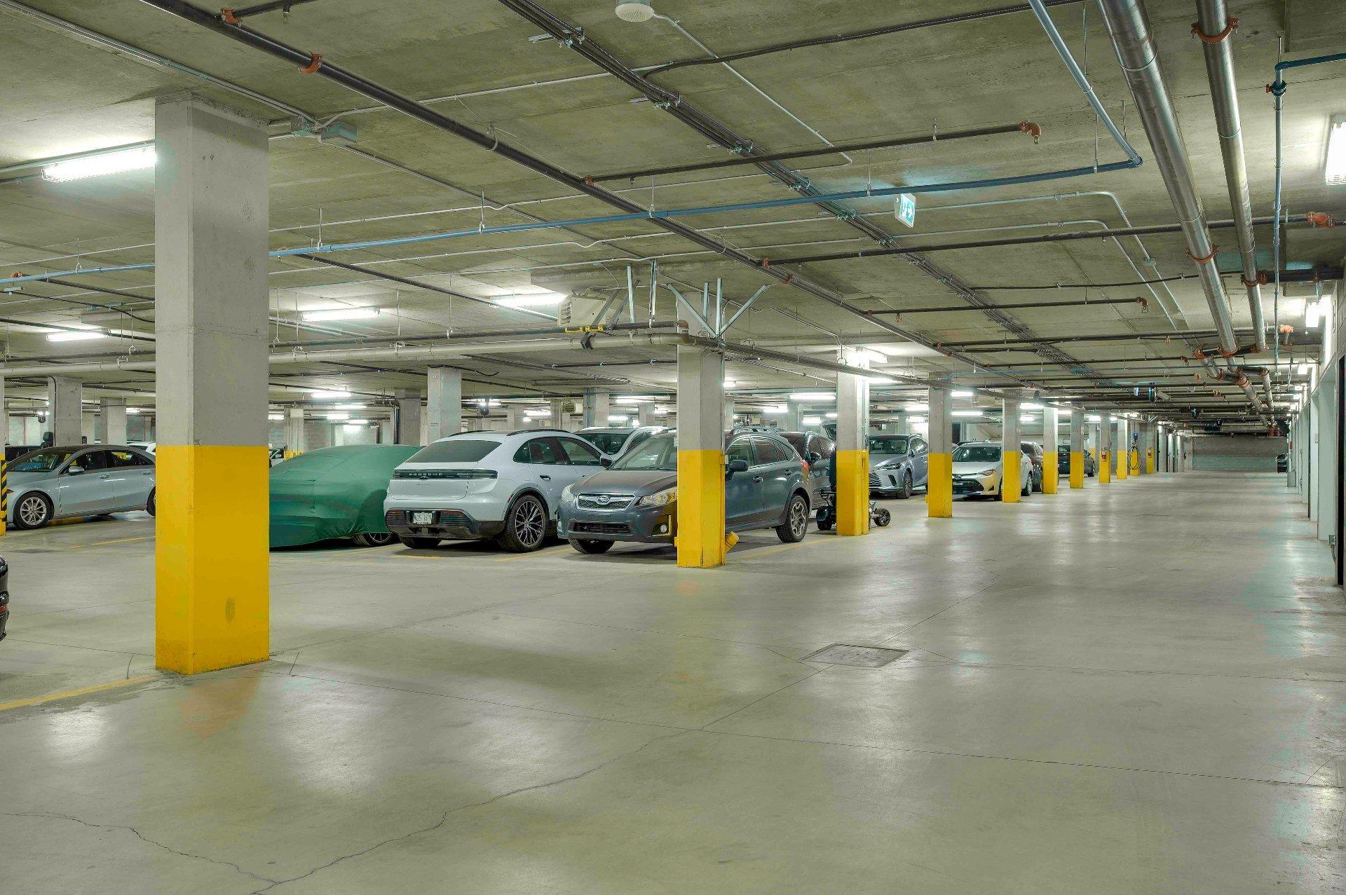 









4400


Prom. Paton

, 801,
Laval (Chomedey),




QC
H7W0K2

