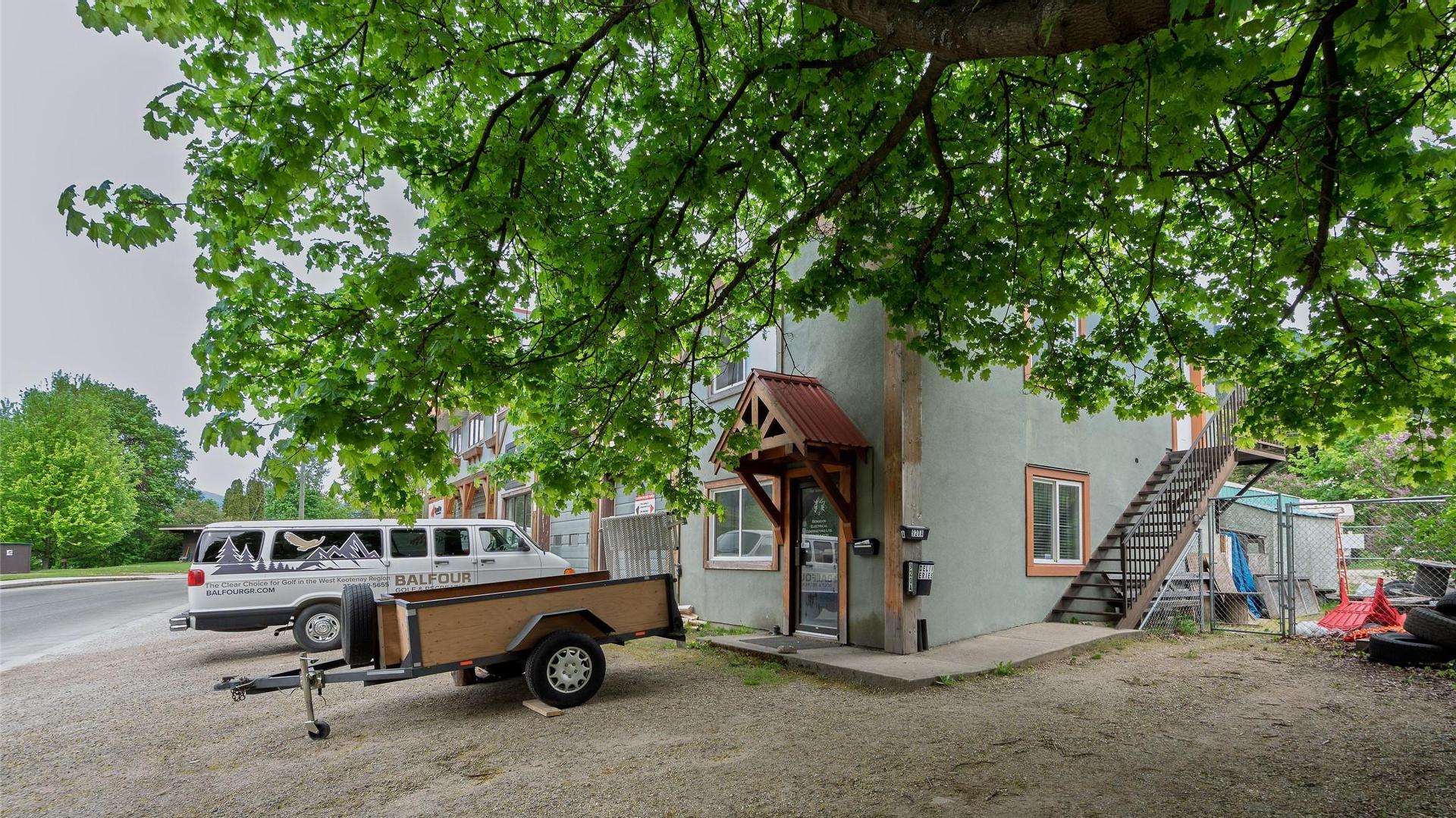 









920


Nelson

Avenue,
Nelson,




BC
V1L 2N9

