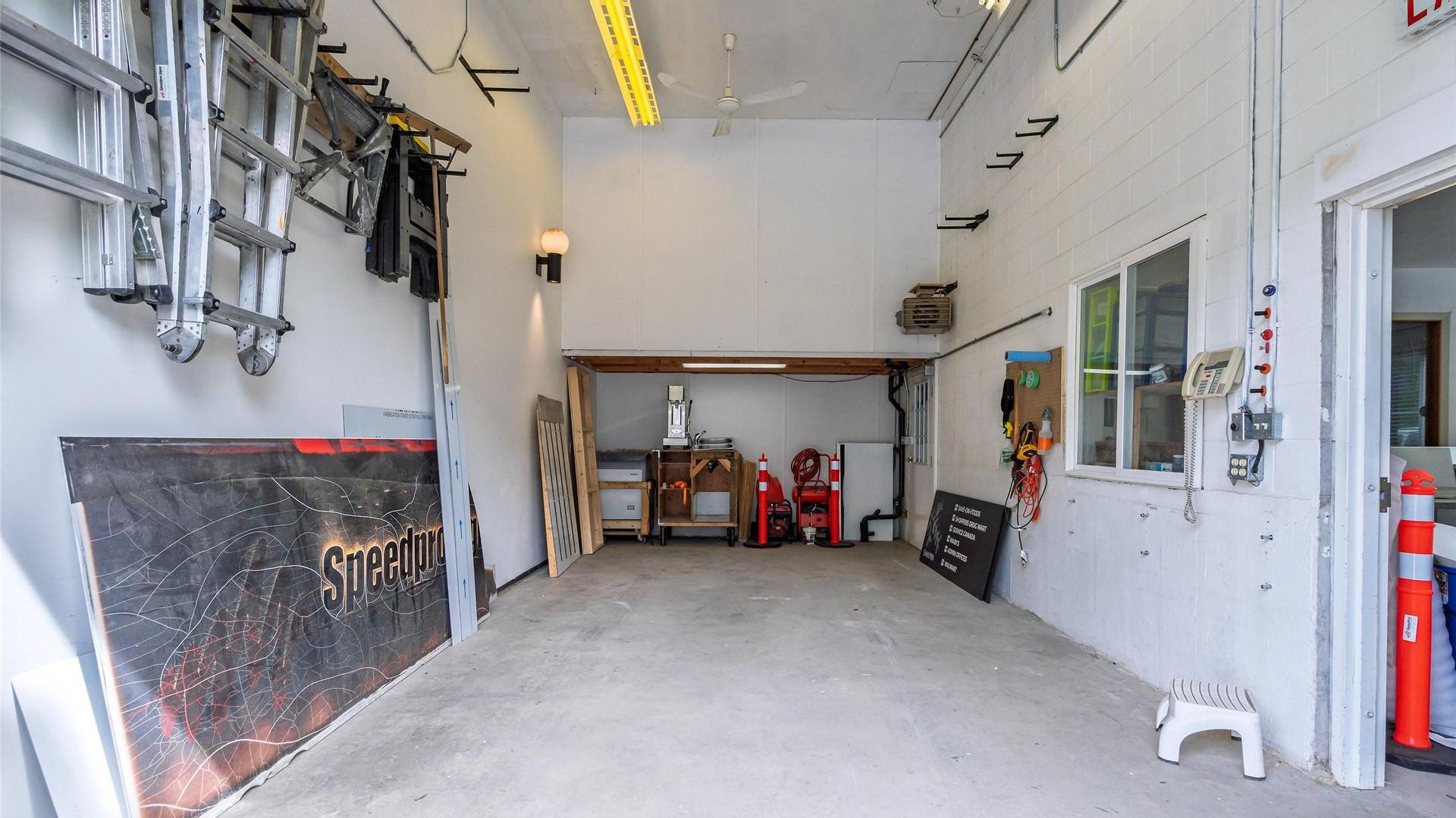 









920


Nelson

Avenue,
Nelson,




BC
V1L 2N9

