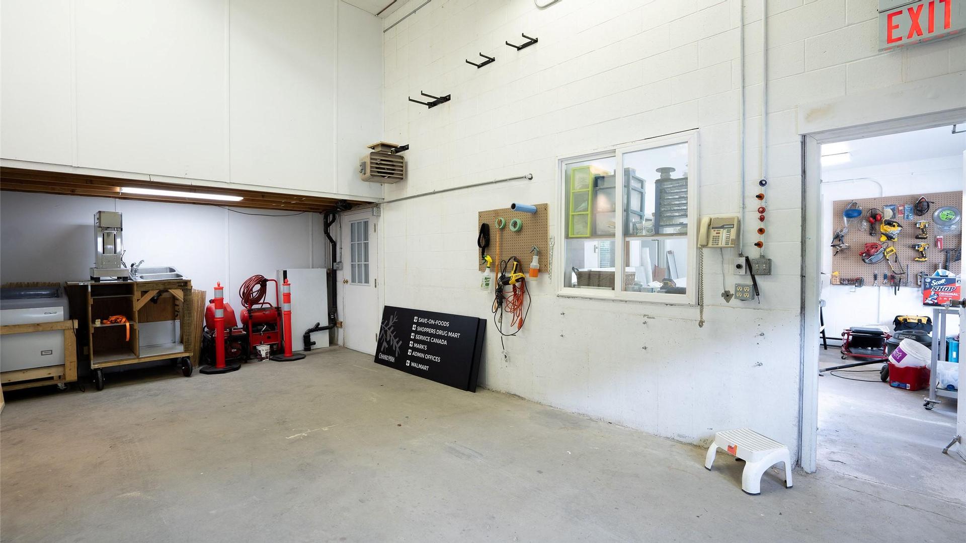 









920


Nelson

Avenue,
Nelson,




BC
V1L 2N9

