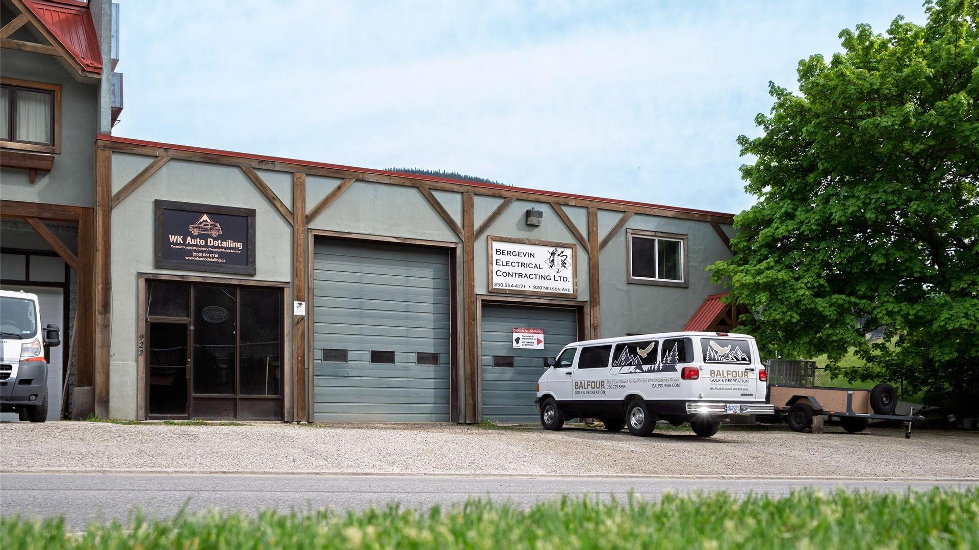 









920


Nelson

Avenue,
Nelson,




BC
V1L 2N9

