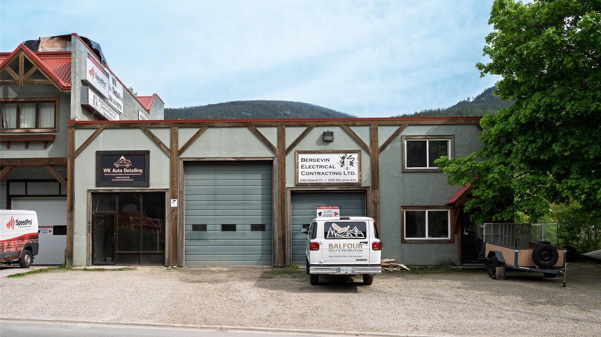 









920


Nelson

Avenue,
Nelson,




BC
V1L 2N9

