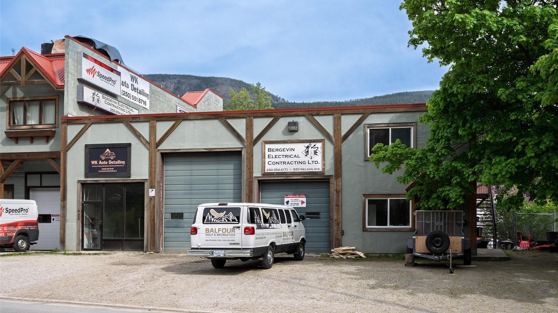 









920


Nelson

Avenue,
Nelson,




BC
V1L 2N9

