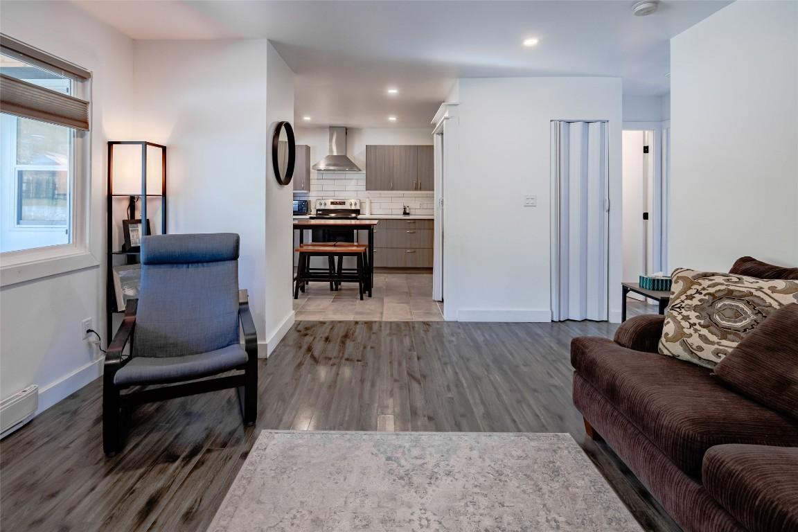 









1810


First

Street,
Fruitvale,




BC
V0G 1L0

