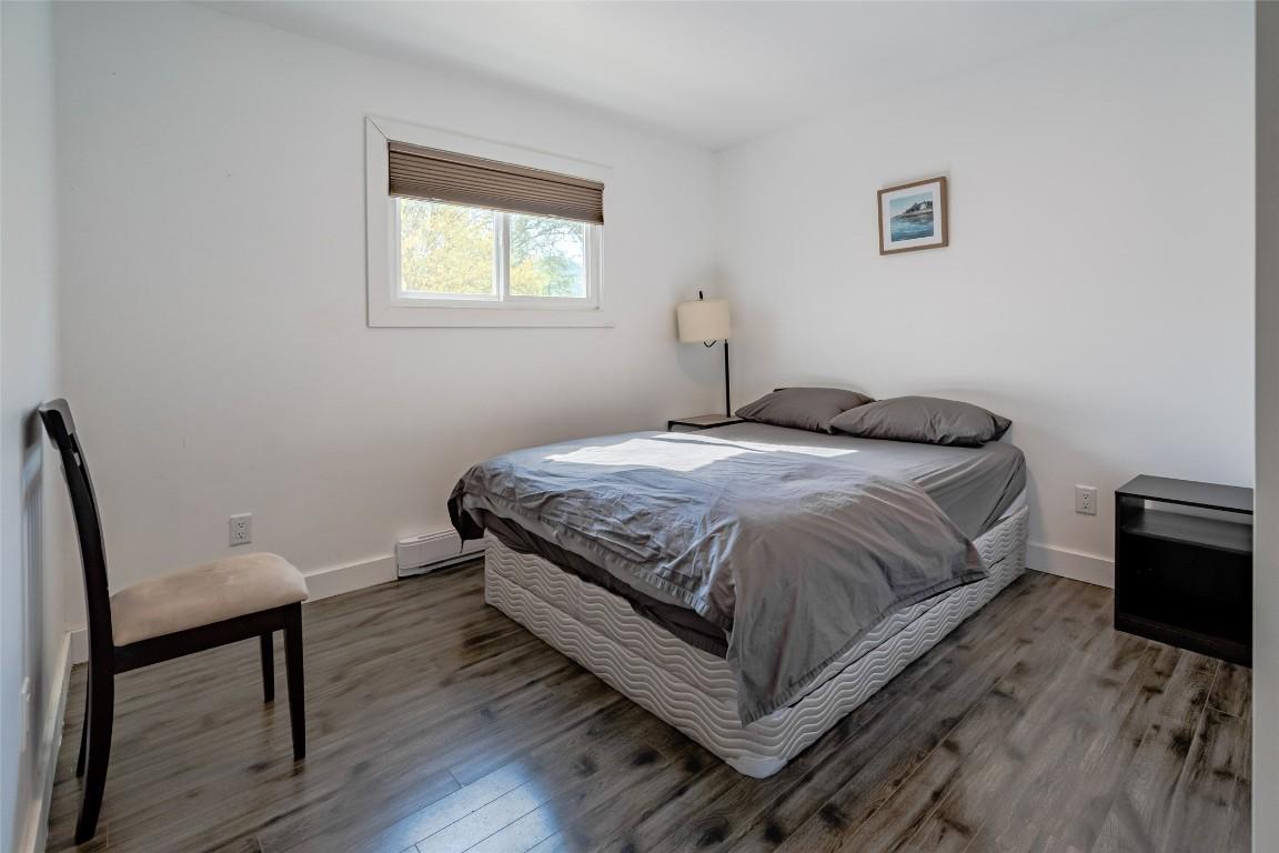 









1810


First

Street,
Fruitvale,




BC
V0G 1L0

