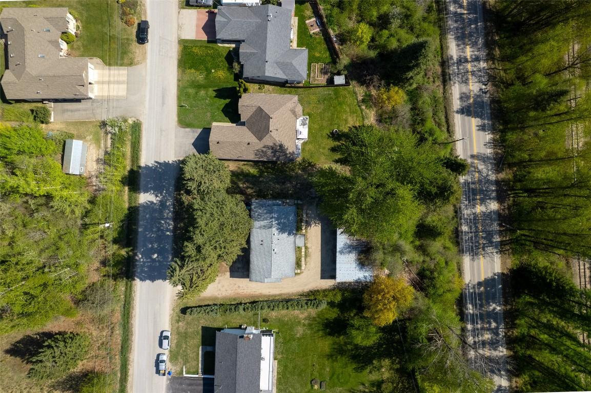 









1810


First

Street,
Fruitvale,




BC
V0G 1L0

