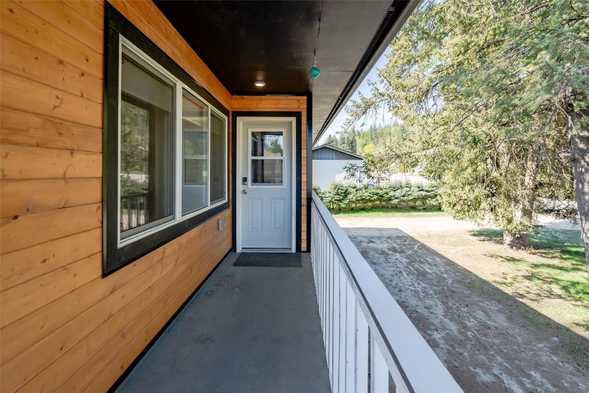 









1810


First

Street,
Fruitvale,




BC
V0G 1L0

