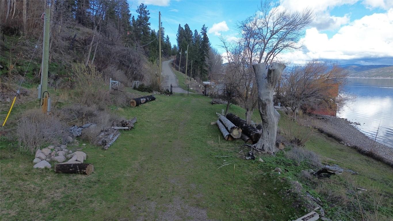 









55,57 & 9284


Killarney/Hodges

Place,
Fintry,




BC
V1H 2C4

