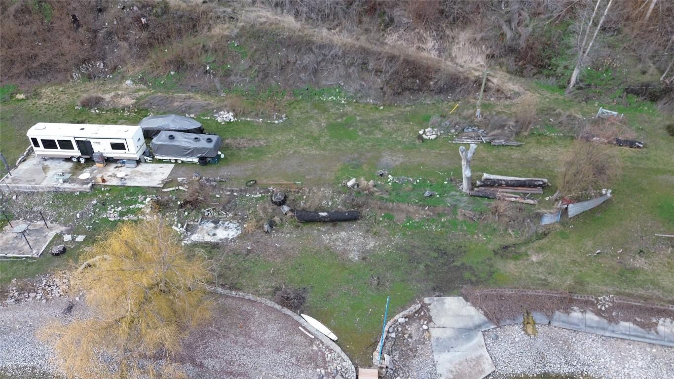 









55,57 & 9284


Killarney/Hodges

Place,
Fintry,




BC
V1H 2C4

