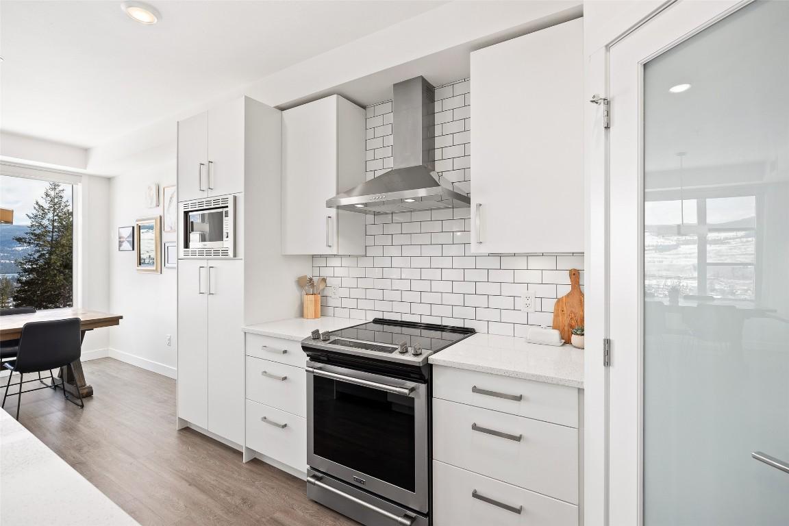 









9700


Santina

Road, 11,
Lake Country,




BC
V4V 0B1

