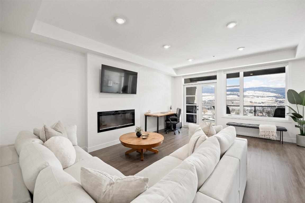 









9700


Santina

Road, 11,
Lake Country,




BC
V4V 0B1

